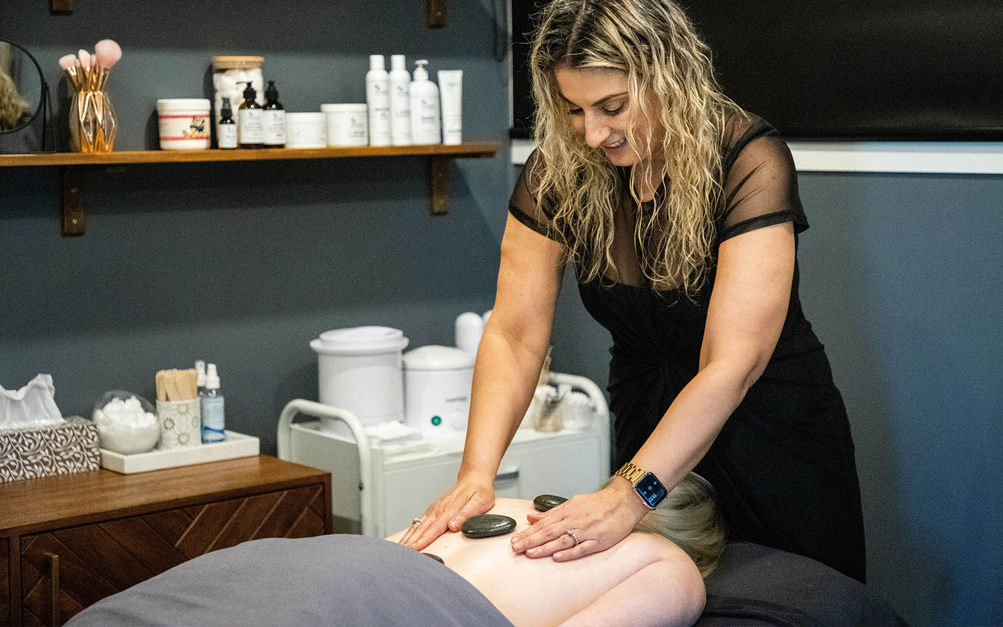 Beauty Therapist massage